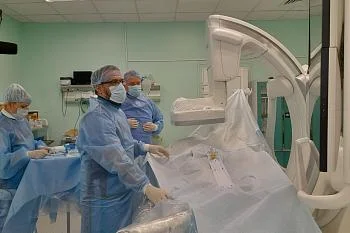 Врачи областной больницы внедрили в практику уникальную методику оперативного лечения инсультов Врачи областной больницы внедрили в практику уникальную методику оперативного лечения инсультов