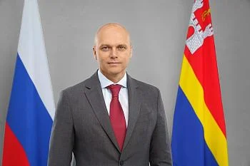 Поздравление врио губернатора Беспрозванных с Днем социального работника