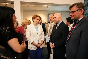 В Калининграде проходит российско-американская конференция онкологов «Взгляд двух континентов» В Калининграде проходит российско-американская конференция онкологов «Взгляд двух континентов»
