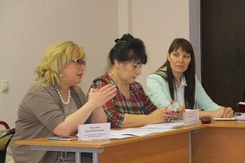 Вопросы здравоохранения обсуждались на форуме женщин Калининградской области Вопросы здравоохранения обсуждались на форуме женщин Калининградской области