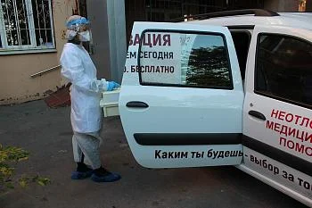 С начала года на новых автомобилях поликлиник врачи выезжали к пациентам более тридцати четырех тысяч раз С начала года на новых автомобилях поликлиник врачи выезжали к пациентам более тридцати четырех тысяч раз