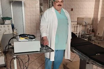 В Славской больнице появился новый операционный стол В Славской больнице появился новый операционный стол