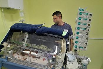 Новорожденного малыша спасли от слепоты с помощью специальной инъекции